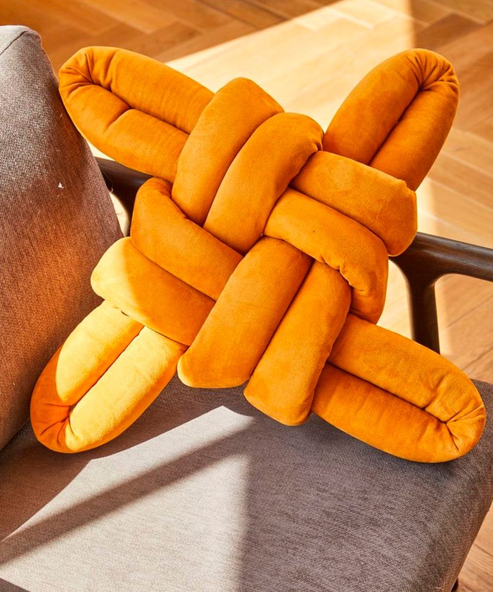 【Ethical Sale】Yellow Desert Knot Pillow